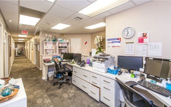 Englewood FL Medical Office Condo: 900 Pine St # 122 # 123, Englewood, FL 34223